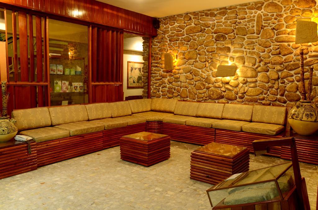 Hotel Паленке Екстериор снимка